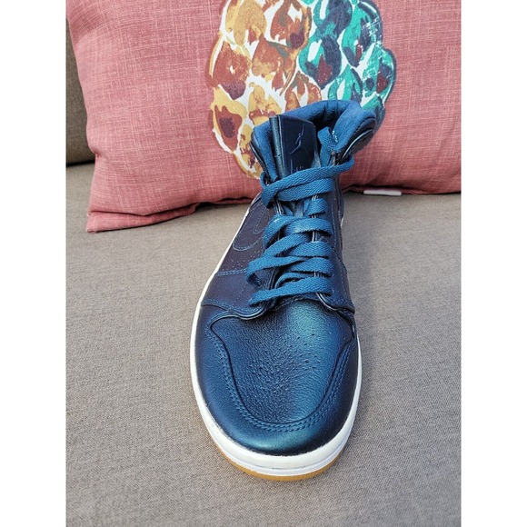 Nike Air Jordan 1 Mid Men\'s Shoes Size 8 ( 629151-404 ) anti gravity machines main image 5